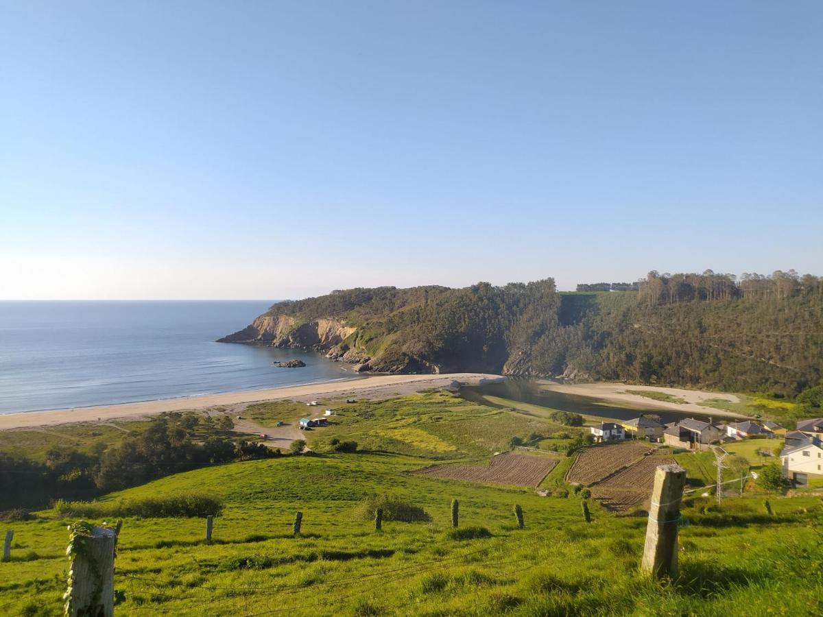 Apartamentos Casa Alvarina - Luarca Cortina Eksteriør bilde